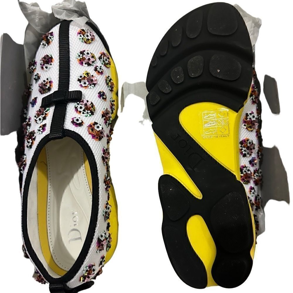 Dior white sneaks size 7.5 - Picture 3 of 7